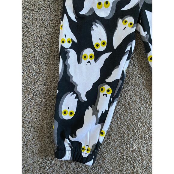Toddler 2T Ghosts Halloween Sweatsuit- NWT - Picture 5 of 5